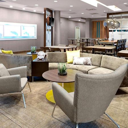 Springhill Suites By Marriott Kansas City Lenexa/City Center Bagian luar foto