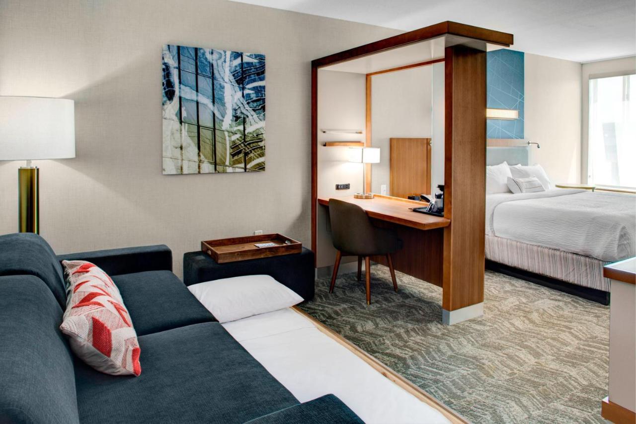 Springhill Suites By Marriott Kansas City Lenexa/City Center Bagian luar foto